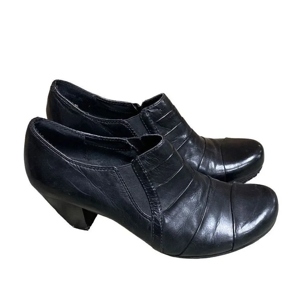 BareTraps Trenda Black Leather Slip On Bootie Size 8